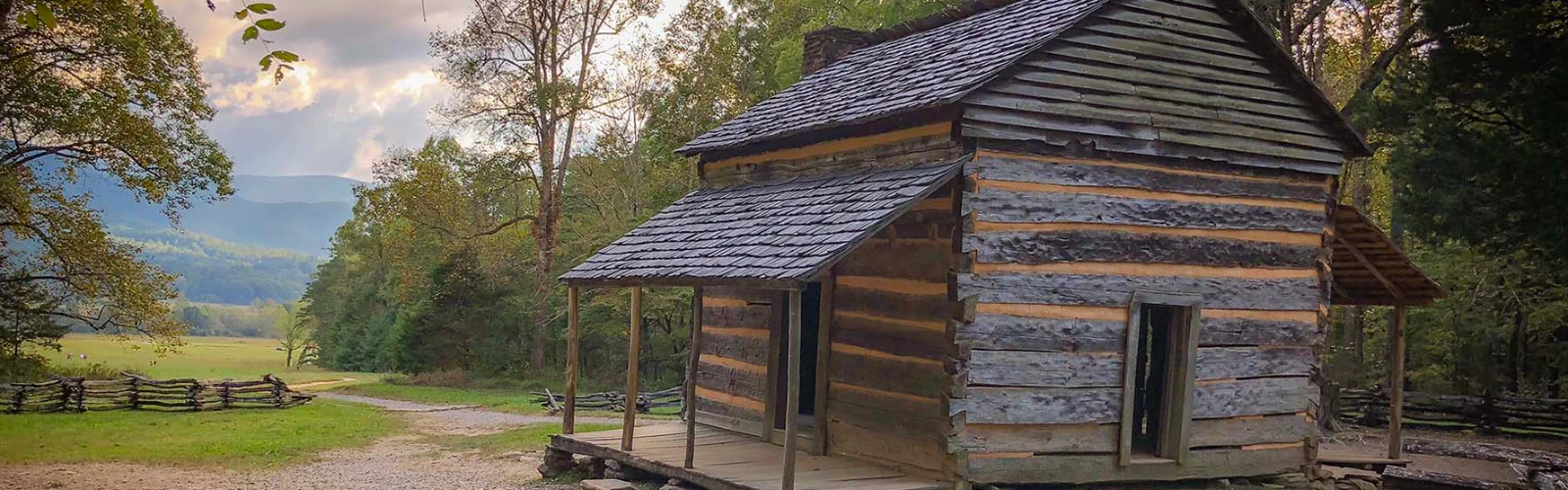 Day Trip from Gatlinburg: Exploring Cades Cove and Beyond