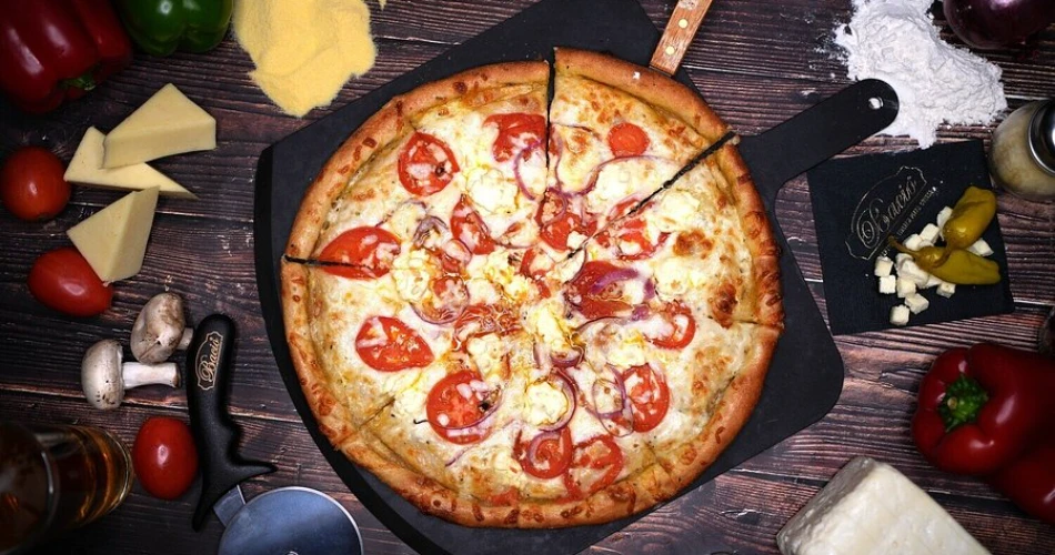 Where to Find the Best Pizza in Gatlinburg